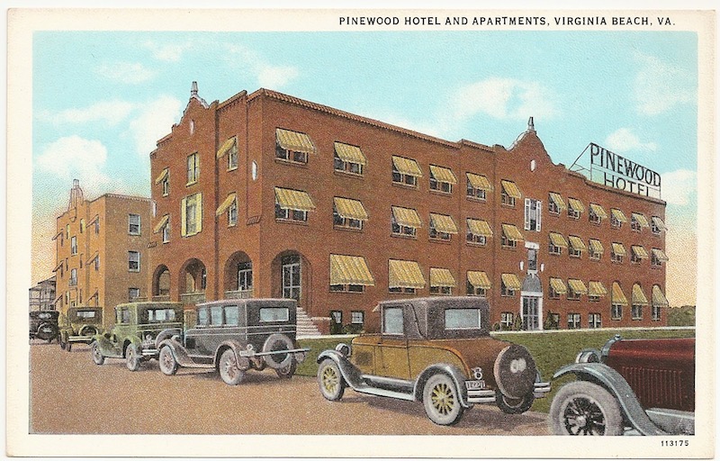 Pinewood Hotel and Apartments Postcard